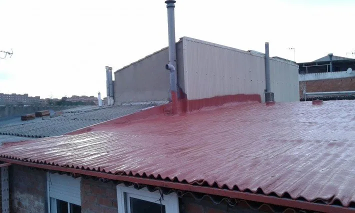 Recubrimiento de una cubierta de uralita — foto 1